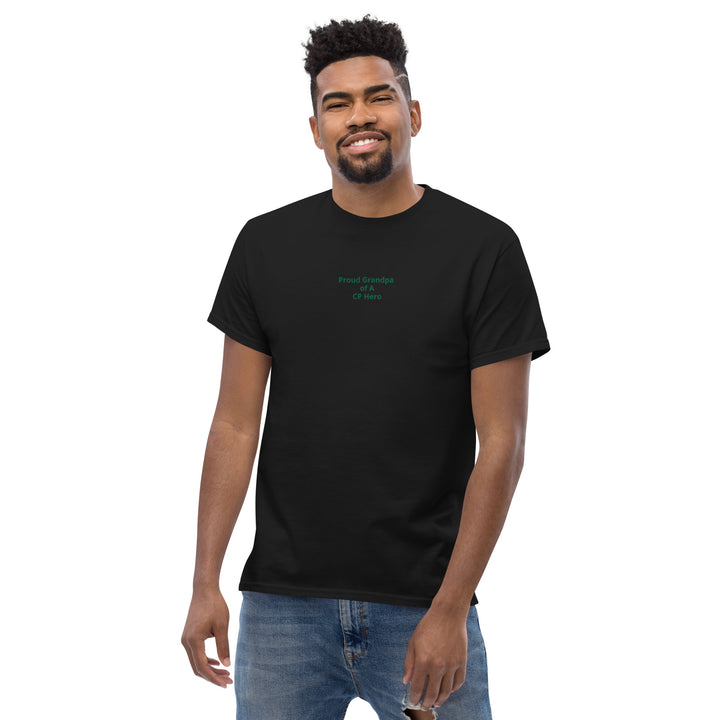 Orgulloso abuelo de una camiseta clásica de CP Hero Men's