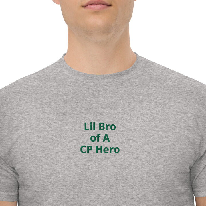 Lil Bro of A CP Hero Klassisches Herren-T-Shirt