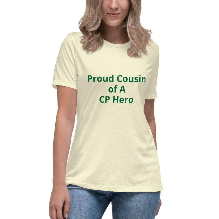 Camiseta ancha para mujer Orgullosa prima de un héroe CP